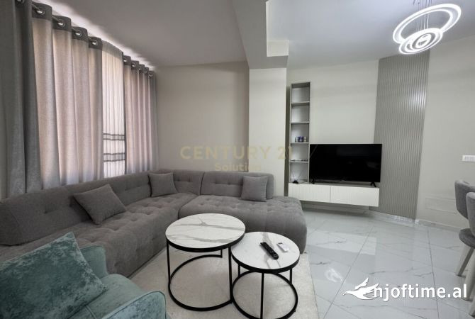 Shtepi me qera Apartament ne Tirane, 2+1, Mobilimi E mobiluar, Pagesa 800  Euro.