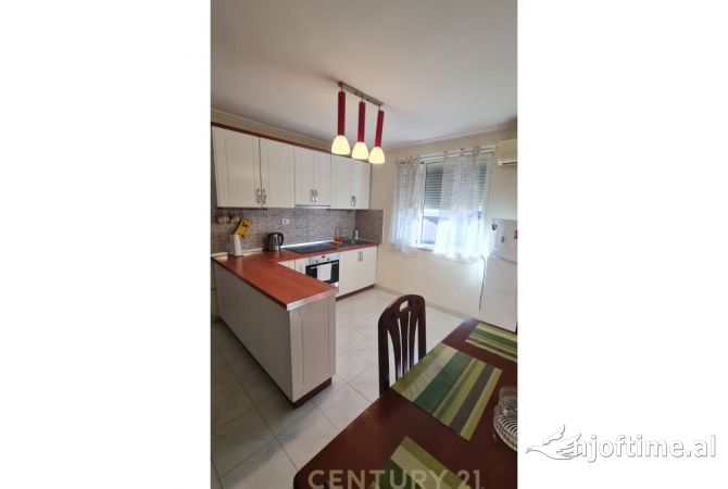 Apartment for rent in Tirana 2+1, Furnished