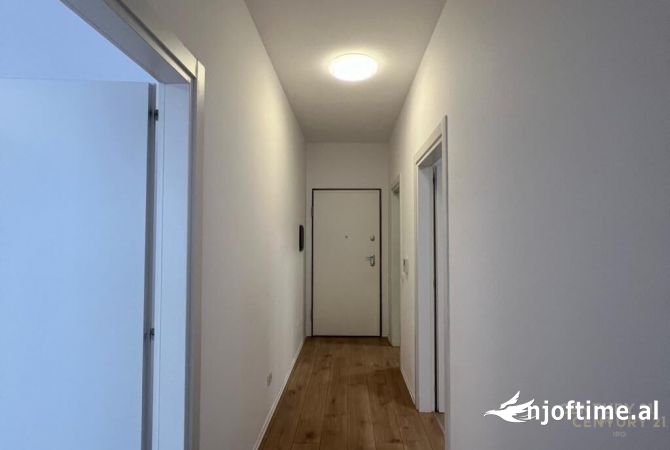 Zyre me qera ne Bllok/Juridiku