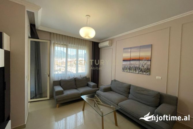Shtepi ne shitje Apartament ne Tirane, 1+1, Mobilimi E mobiluar, Pagesa 170,000  Euro.