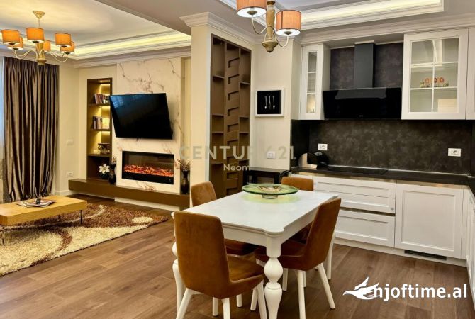 Shtepi ne shitje Apartament ne Tirane, 2+1, Mobilimi E mobiluar, Pagesa 375,000  Euro.