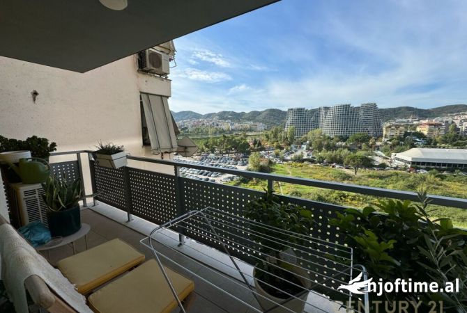 Shtepi me qera 2+1 ne Tirane - 1,500 Euro