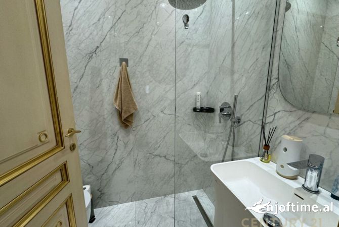 Shtepi me qera Apartament ne Tirane, 2+1, Mobilimi E mobiluar, Pagesa 1,500  Euro.