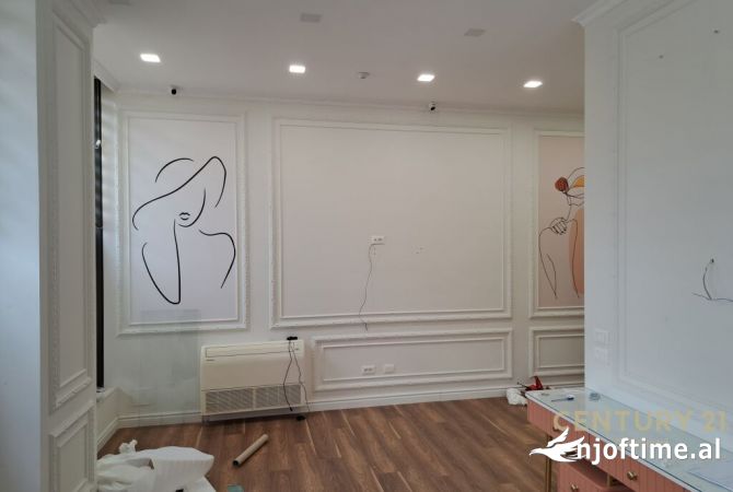 Ambient biznesi me qera 3+1 ne Tirane - 700 Euro