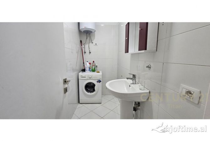 Shtepi me qera Apartament ne Tirane, 2+1, Mobilimi E mobiluar, Pagesa 600  Euro.