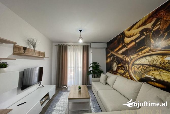 Shtepi me qera Apartament ne Tirane, 1+1, Mobilimi E mobiluar, Pagesa 630  Euro.