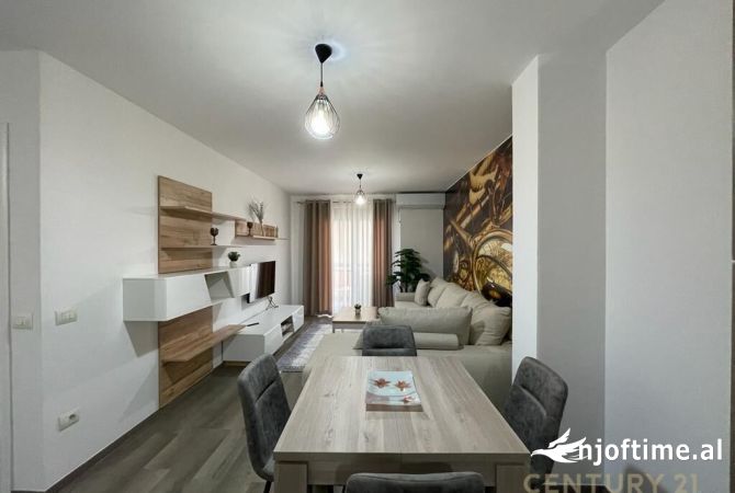 Shtepi me qera Apartament ne Tirane, 1+1, Mobilimi E mobiluar, Pagesa 630  Euro.