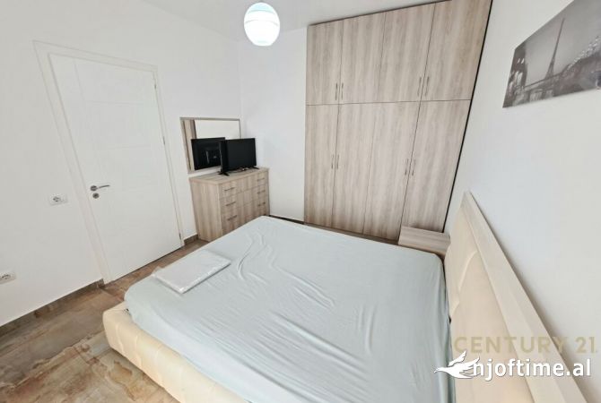 Shtepi me qera Apartament ne Tirane, 1+1, Mobilimi E mobiluar, Pagesa 550  Euro.
