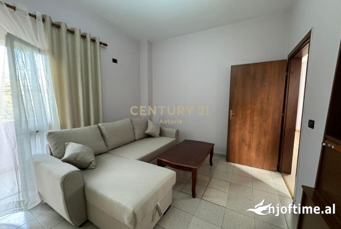 Shtepi me qera 2+1 ne Tirane - 450 Euro