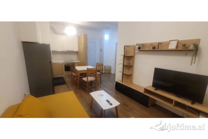 Shtepi me qera Apartament ne Tirane, 1+1, Mobilimi E mobiluar, Pagesa 500  Euro.