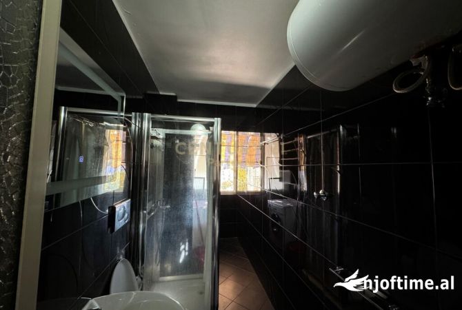 Shtepi me qera Apartament ne Tirane, 1+1, Mobilimi E mobiluar, Pagesa 450  Euro.