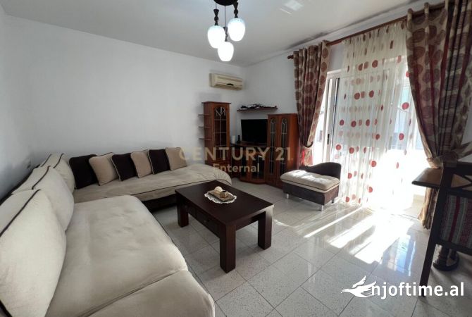 Shtepi me qera 2+1 ne Tirane - 600 Euro