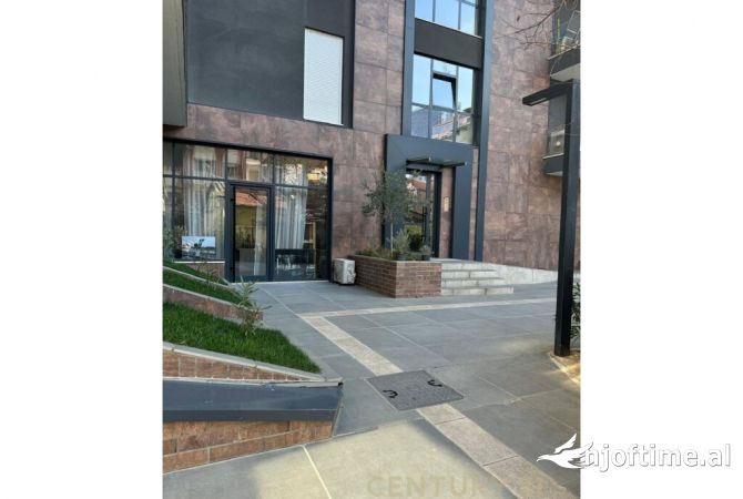 Shtepi me qera Apartament ne Tirane, 1+1, Mobilimi E mobiluar, Pagesa 1,000  Euro.