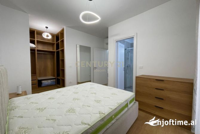 Shtepi me qera Apartament ne Tirane, 2+1, Mobilimi E mobiluar, Pagesa 1,000  Euro.