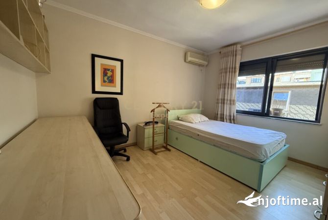 Shtepi me qera Apartament ne Tirane, 2+1, Mobilimi E mobiluar, Pagesa 600  Euro.