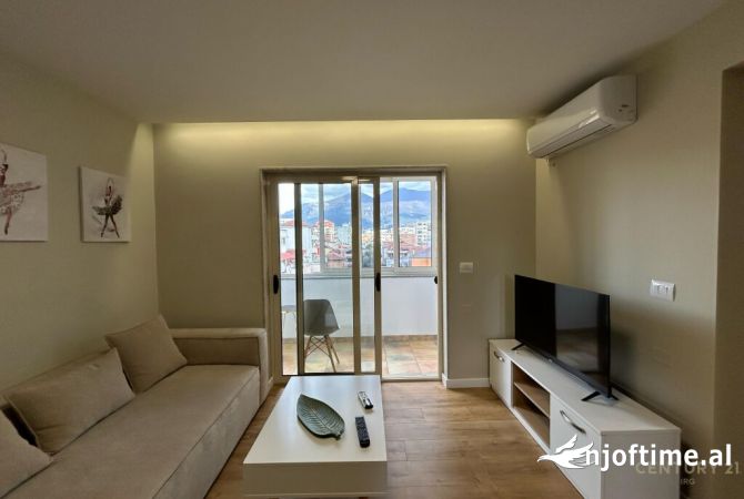 Shtepi me qera 1+1 ne Tirane - 700 Euro