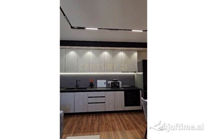 Shtepi me qera 1+1 ne Tirane - 800 Euro