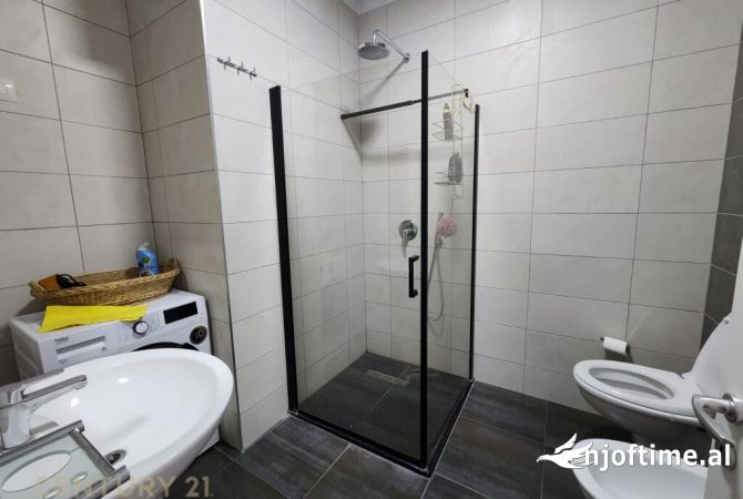 Shtepi me qera Apartament ne Tirane, 1+1, Mobilimi E mobiluar, Pagesa 900  Euro.