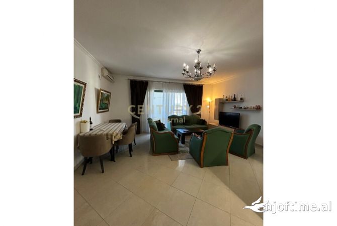 Shtepi me qera 1+1 ne Tirane - 950 Euro