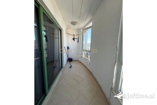 Shtepi me qera Apartament ne Tirane, 1+1, Mobilimi E mobiluar, Pagesa 950  Euro.