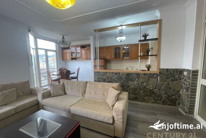 Shtepi me qera 2+1 ne Tirane - 550 Euro