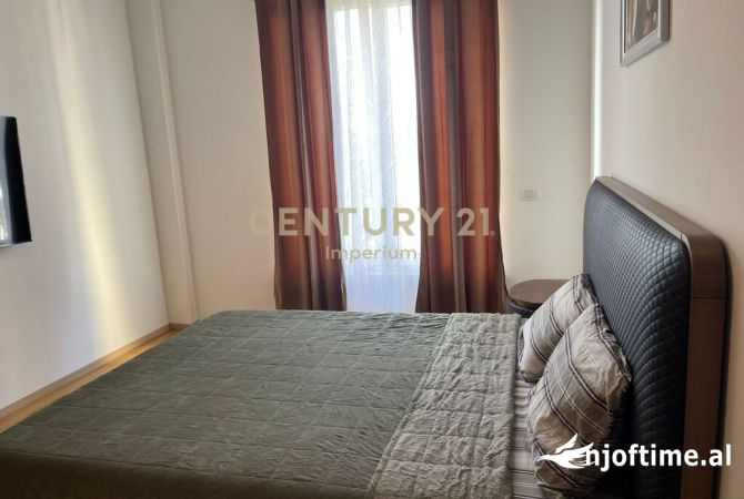 Shtepi ne shitje Apartament ne Tirane, 2+1, Mobilimi E mobiluar, Pagesa 255,000  Euro.