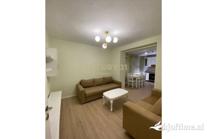 Casa in affitto 3+1 a Tirana - 600 Euro