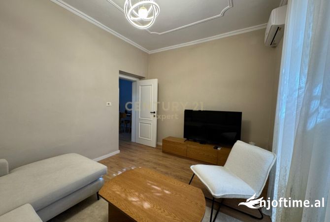 Shtepi me qera 1+1 ne Tirane - 550 Euro