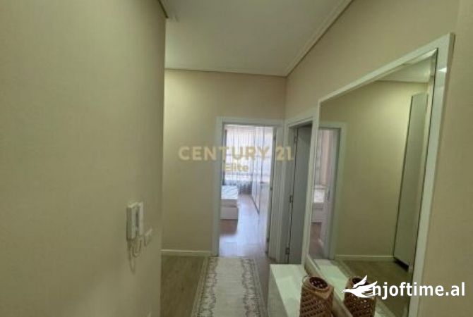 Shtepi me qera Apartament ne Tirane, 1+1, Mobilimi E mobiluar, Pagesa 620  Euro.