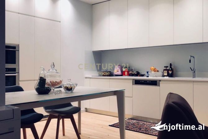 Shtepi me qera Apartament ne Tirane, 1+1, Mobilimi E mobiluar, Pagesa 1,000  Euro.