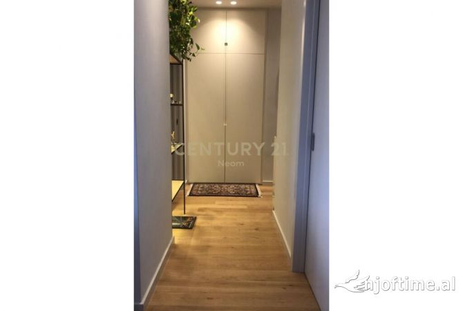 Shtepi me qera Apartament ne Tirane, 1+1, Mobilimi E mobiluar, Pagesa 1,000  Euro.