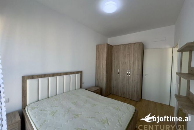 Shtepi me qera Apartament ne Tirane, 1+1, Mobilimi E mobiluar, Pagesa 500  Euro.