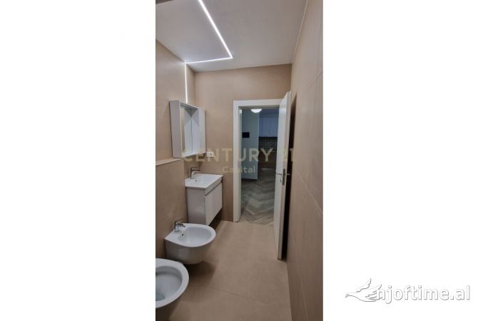 Shtepi me qera Apartament ne Tirane, 1+1, Mobilimi E mobiluar, Pagesa 500  Euro.