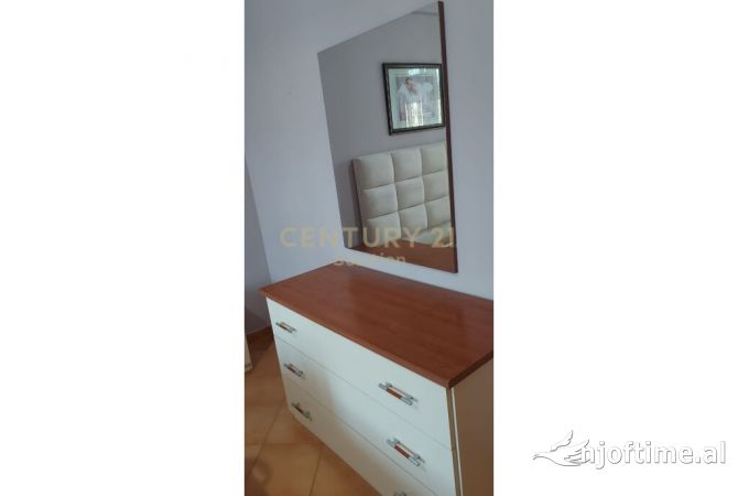 Shtepi me qera Apartament ne Tirane, 1+1, Mobilimi E mobiluar, Pagesa 450  Euro.