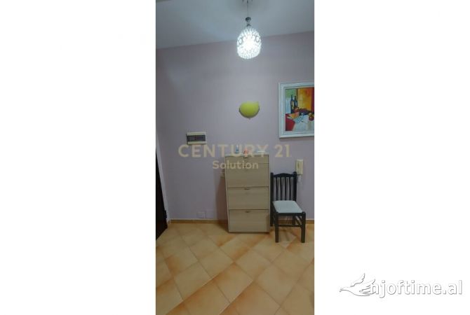 Shtepi me qera Apartament ne Tirane, 1+1, Mobilimi E mobiluar, Pagesa 450  Euro.