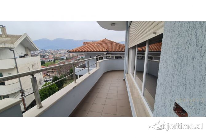 Shtepi me qera Apartament ne Tirane, 1+1, Mobilimi E mobiluar, Pagesa 450  Euro.