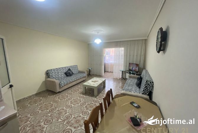 Shtepi me qera 2+1 ne Tirane - 500 Euro