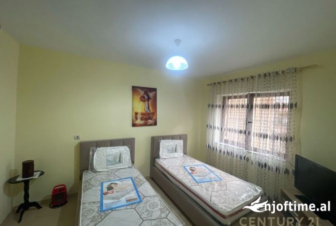 Shtepi me qera Apartament ne Tirane, 2+1, Mobilimi E mobiluar, Pagesa 500  Euro.