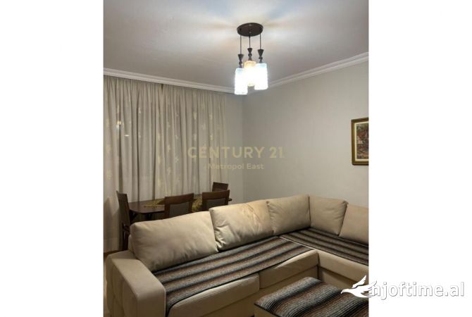 Shtepi me qera 1+1 ne Tirane - 400 Euro