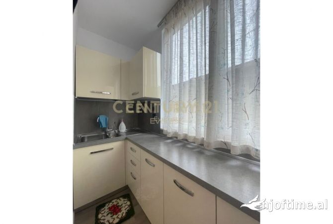 Shtepi ne shitje 2+1 ne Tirane - 140,000 Euro