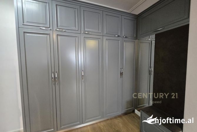 Shtepi me qera Apartament ne Tirane, 1+1, Mobilimi E mobiluar, Pagesa 450  Euro.