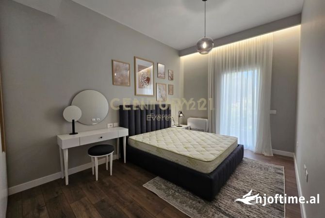 Shtepi me qera Apartament ne Tirane, 3+1, Mobilimi E mobiluar, Pagesa 1,500  Euro.