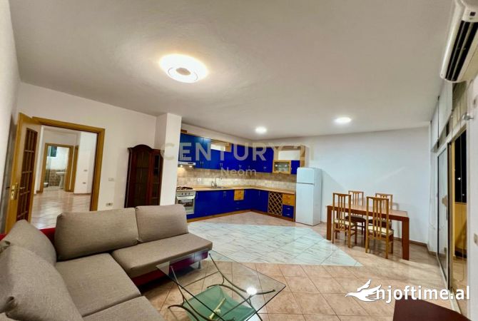 Shtepi me qera 2+1 ne Tirane - 650 Euro