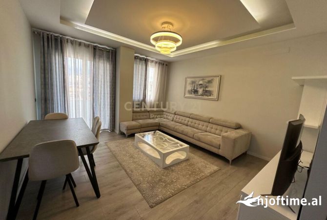 Shtepi me qera Apartament ne Tirane, 2+1, Mobilimi E mobiluar, Pagesa 1,000  Euro.