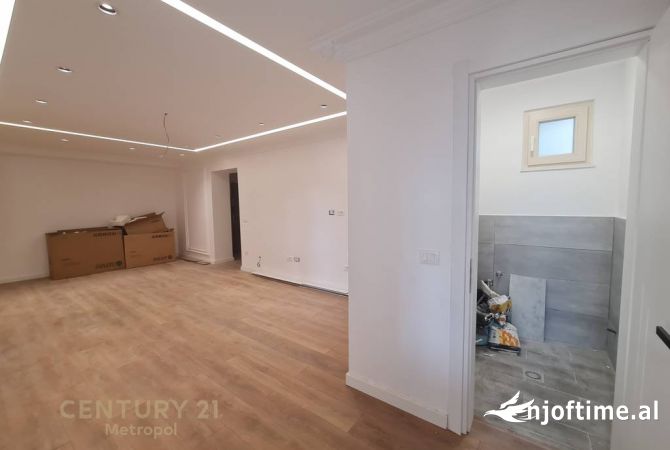 OFROJ PER QIRA AMBIENT PER ZYRA 140M, SHKOLLA E BALETIT!