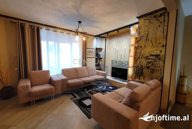 Shtepi me qera 3+1 ne Tirane - 1,000 Euro