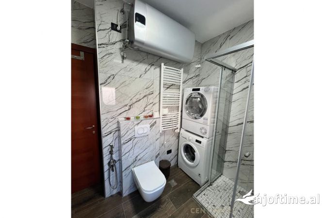 Shtepi me qera Apartament ne Tirane, 2+1, Mobilimi E mobiluar, Pagesa 570  Euro.