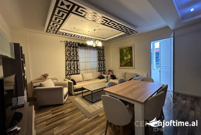 Shtepi me qera Apartament ne Tirane, 2+1, Mobilimi E mobiluar, Pagesa 1,200  Euro.