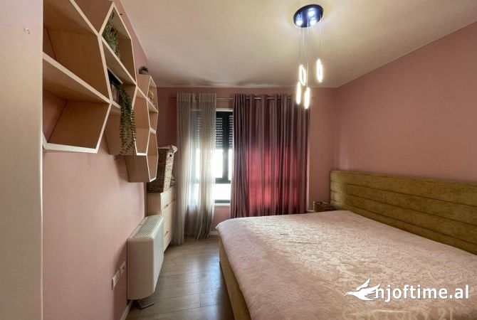 Shtepi ne shitje 2+1 ne Tirane - 250,000 Euro
