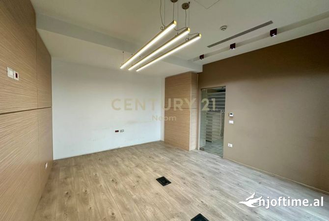 ZYRE MODERNE PER QIRA TEK PARK GATE RESIDENCE❗